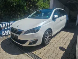 Weiß Gebraucht 2015 Peugeot 308 Allure Kombi | 8.588 € (Guter Preis)