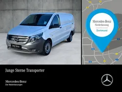 Weiß Gebraucht 2023 Mercedes Vito Van / Kleinbus | 31.273 € (Fairer Preis)