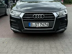 Schwarz Gebraucht 2015 Audi Q3 Ambiente SUV | 14.600 € (Fairer Preis)