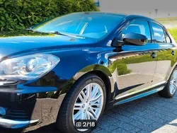Schwarz Gebraucht 2012 Suzuki Kizashi Sport Limousine | 11.990 € (Etwas zu teuer)