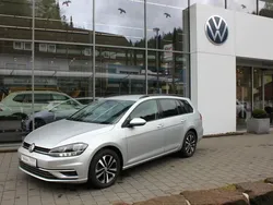 Reflexsilber metallic Gebraucht 2020 VW Golf VII United Kombi | 12.890 € (Fairer Preis)