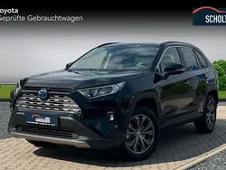 Schwarz Gebraucht 2024 Toyota RAV4 Hybrid Team SUV | 46.980 € (Teuer)