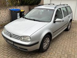 Silber Gebraucht 2005 VW Golf IV Kombi | 1.500 € (Fairer Preis)