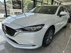 Weiß Gebraucht 2023 Mazda 6 Center-Line Limousine | 35.934 € (Teuer)