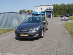 Grau Gebraucht 2010 Opel Astra Limousine | 5.999 € (Fairer Preis)
