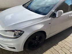 Weiß Gebraucht 2018 VW Golf VII Join Limousine | 10.900 € (Guter Preis)