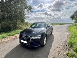 Schwarz Gebraucht 2015 Audi Q3 Sport SUV | 16.750 € (Fairer Preis)