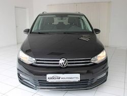 Schwarz Gebraucht 2020 VW Touran Highline Van / Kleinbus | 25.990 € (Fairer Preis)