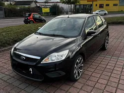 Schwarz Gebraucht 2008 Ford Focus Ambiente Limousine | 2.500 € (Fairer Preis)