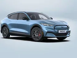 Vapor blue Neu 2025 Ford Mustang Mach-E Premium SUV | 49.390 € (Fairer Preis)