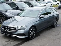 Grau Gebraucht 2021 Mercedes E300 Limousine | 34.888 € (Fairer Preis)