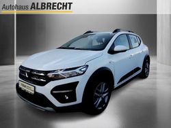 Weiß Gebraucht 2022 Dacia Sandero Comfort Limousine | 13.490 € (Fairer Preis)