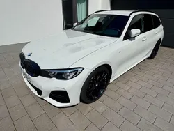 Weiß Gebraucht 2021 BMW 320 M Sport Kombi | 36.100 € (Fairer Preis)