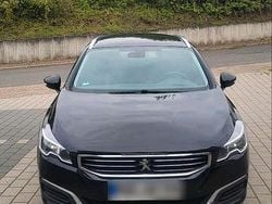 Schwarz Gebraucht 2015 Peugeot 508 Active Kombi | 5.200 €