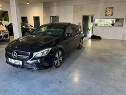 Kosmosschwarz metalliclack Gebraucht 2018 Mercedes CLA200 Kombi | 16.990 € (Fairer Preis)
