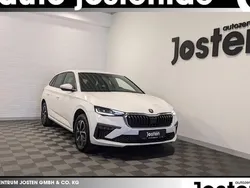 Weiß (candyweiß) Gebraucht 2024 Skoda Scala Selection Kleinwagen | 27.565 € (Teuer)