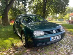 Grün Gebraucht 2003 VW Golf IV Limousine | 1.299 € (Guter Preis)