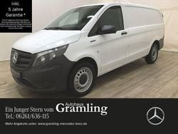 Weiß Gebraucht 2023 Mercedes e-Vito Van / Kleinbus | 28.559 € (Fairer Preis)