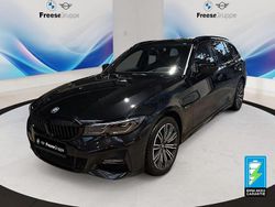 Schwarz Gebraucht 2021 BMW 320e M Sport Kombi | 27.990 € (Etwas zu teuer)