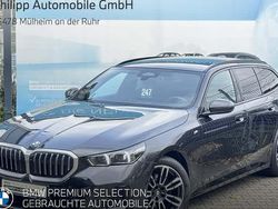 Grau Gebraucht 2024 BMW 520 Comfort Edition Kombi | 52.799 € (Superpreis)