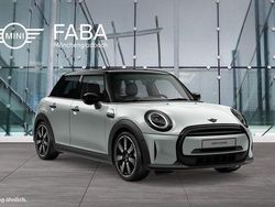 Weiß Gebraucht 2022 Mini Cooper Kleinwagen | 26.490 € (Teuer)