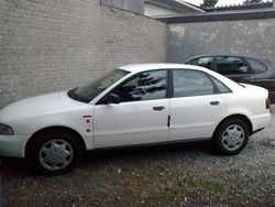 Weiß metallic Gebraucht 1995 Audi A4 Limousine | 1.150 €