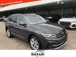 Uranograu (metallic) Gebraucht 2022 VW Tiguan Elegance SUV | 28.500 € (Superpreis)