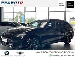 Black sapphire Gebraucht 2024 BMW 330 M Sport Kombi | 53.590 € (Teuer)
