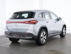 Silber Gebraucht 2024 Mercedes EQA250 Progressive SUV | 35.825 € (Fairer Preis)
