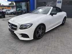 Weiß (diamantweiss) Gebraucht 2018 Mercedes E300 AMG line Cabrio | 36.900 € (Guter Preis)