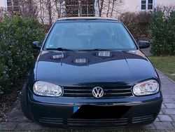 Gebraucht 1998 VW Golf IV Kleinwagen | 2.700 €