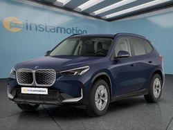 Blau Gebraucht 2025 BMW iX1 SUV | 40.399 € (Fairer Preis)