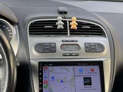 Rot Gebraucht 2004 Seat Altea Stylance Van / Kleinbus | 2.999 € (Teuer)