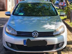 Silber Gebraucht 2011 VW Golf VI Limousine | 4.100 € (Guter Preis)