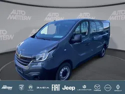 Grau Gebraucht 2021 Renault Trafic Komfort Van | 21.950 € (Fairer Preis)