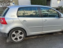 Silber Gebraucht 2006 VW Golf V Kleinwagen | 1.500 € (Guter Preis)