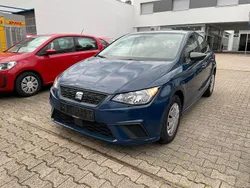 Blau Gebraucht 2018 Seat Ibiza Reference Limousine | 8.195 € (Guter Preis)