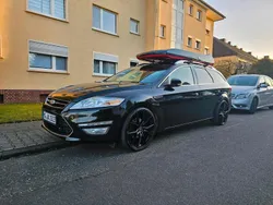 Schwarz Gebraucht 2011 Ford Mondeo Kombi | 7.500 €