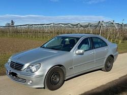 Silber Gebraucht 2005 Mercedes C180 Elegance Limousine | 2.900 € (Superpreis)