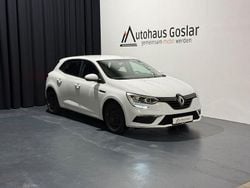 Weiß Gebraucht 2019 Renault Mégane IV Life Kleinwagen | 11.290 € (Fairer Preis)