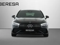 Gebraucht 2024 Mercedes CLA180 Shooting Brake AMG line Kombi | 30.850 €