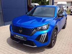 Vertigoblau Gebraucht 2024 Peugeot 2008 Allure SUV | 22.850 € (Teuer)