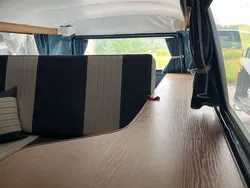 Blau Gebraucht 1978 VW T2 Van | 18.000 €
