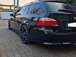Schwarz Gebraucht 2005 BMW 523 Kombi | 6.899 € (Teuer)