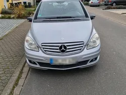 Silber Gebraucht 2005 Mercedes B200 Van / Kleinbus | 3.800 € (Etwas zu teuer)