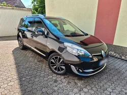 Schwarz Gebraucht 2013 Renault Grand Scénic III Bose Edition Van / Kleinbus | 7.000 € (Fairer Preis)