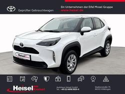 Schneeweiß Gebraucht 2021 Toyota Yaris Hybrid Business Edition | 21.990 € (Fairer Preis)