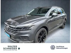 Grau Gebraucht 2021 VW Touareg Elegance SUV | 47.550 € (Fairer Preis)