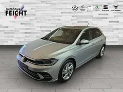 Reflexsilber metallic Neu 2025 VW Polo Style Limousine | 29.490 € (Etwas zu teuer)