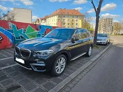 Grau Gebraucht 2019 BMW X3 Luxury Line SUV | 27.590 € (Guter Preis)